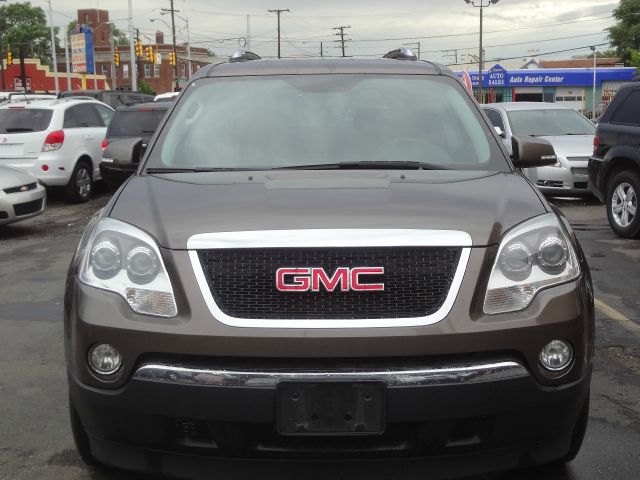 GMC Acadia 2008 photo 2