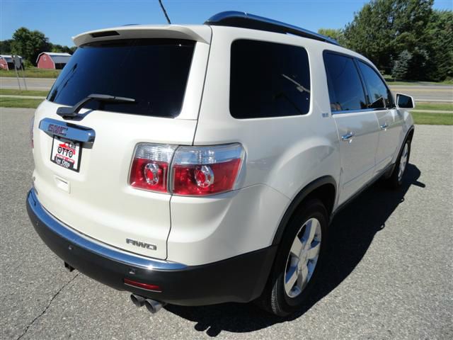 GMC Acadia 2008 photo 3