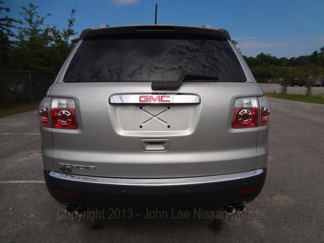 GMC Acadia 2008 photo 1