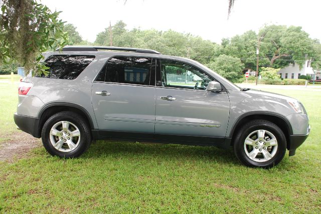 GMC Acadia XLT Lariat 5th Wheel SUV