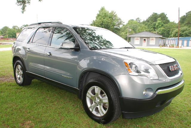 GMC Acadia 2008 photo 2