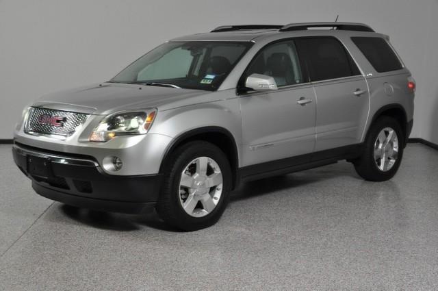 GMC Acadia 2008 photo 1