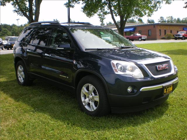 GMC Acadia 2008 photo 2