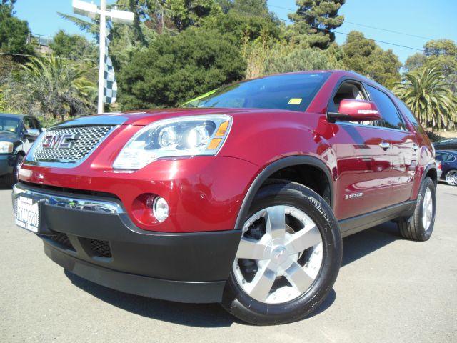 GMC Acadia 2008 photo 2