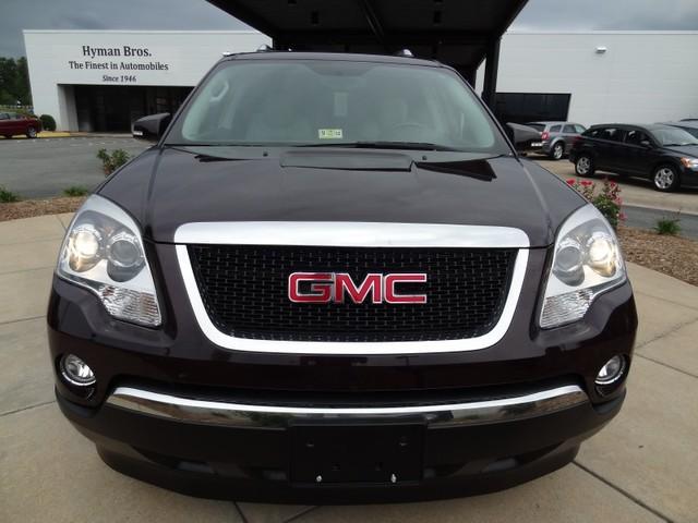 GMC Acadia 2008 photo 1