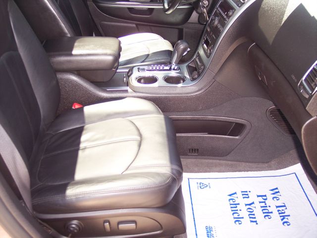 GMC Acadia 2008 photo 9