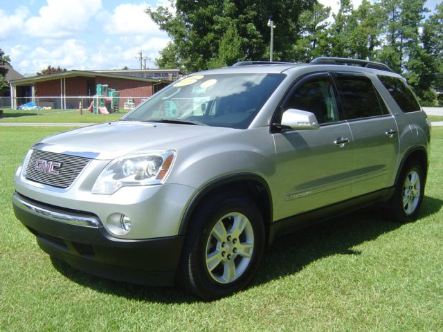 GMC Acadia 2008 photo 2