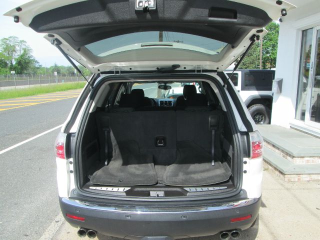 GMC Acadia 2008 photo 12