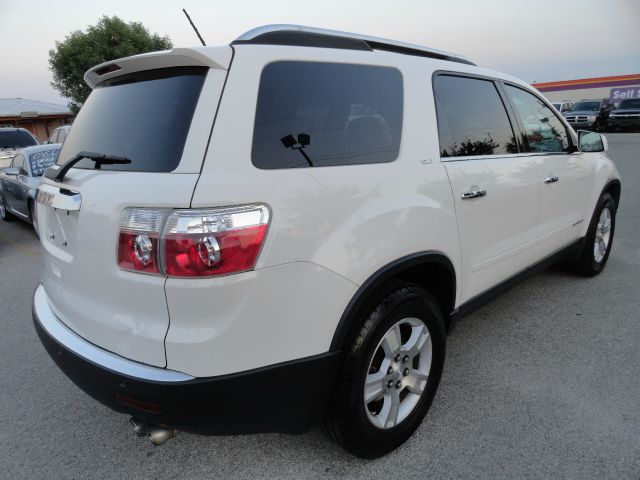 GMC Acadia XLT Lariat 5th Wheel SUV