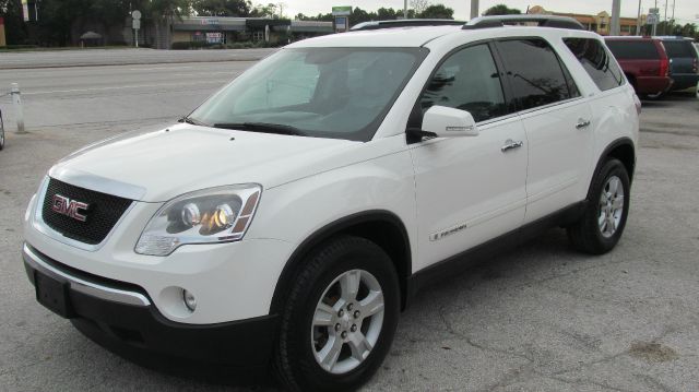 GMC Acadia 2008 photo 1