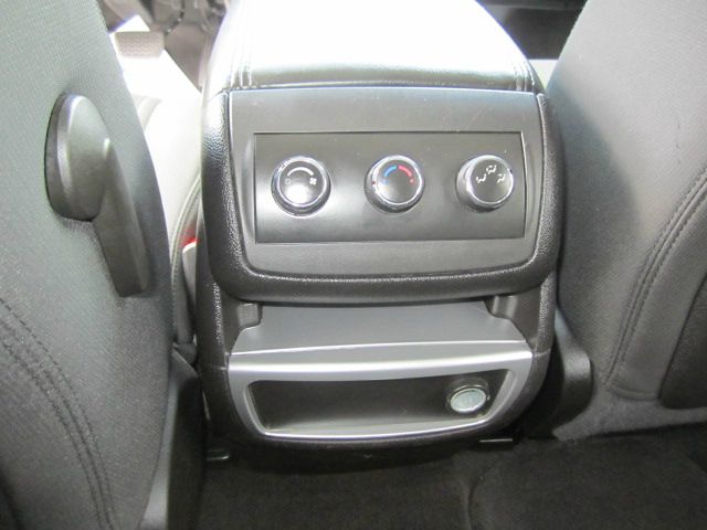 GMC Acadia 2009 photo 11