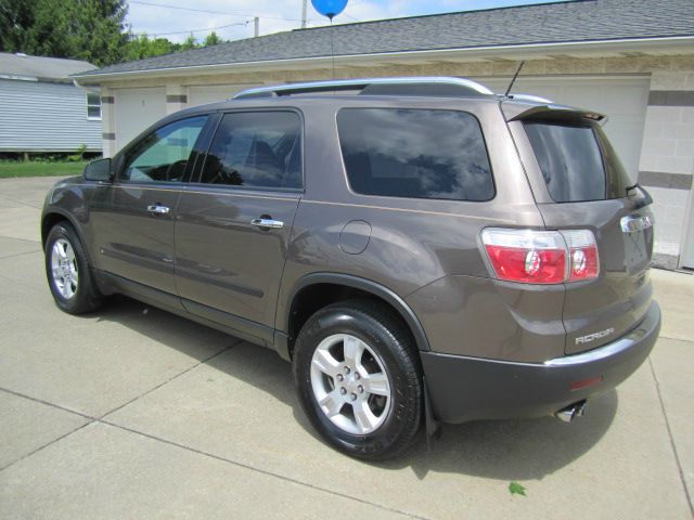 GMC Acadia 2009 photo 17