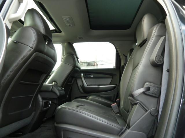 GMC Acadia 2009 photo 3