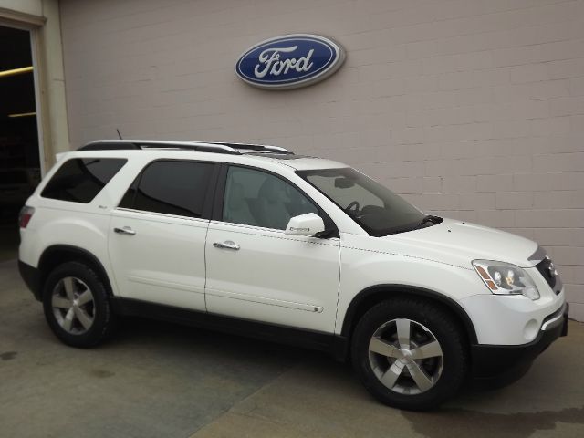 GMC Acadia 2009 photo 2