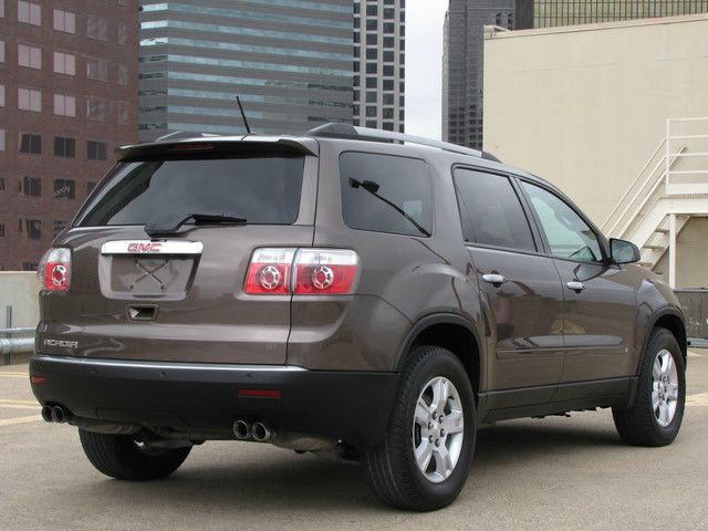 GMC Acadia 2009 photo 3