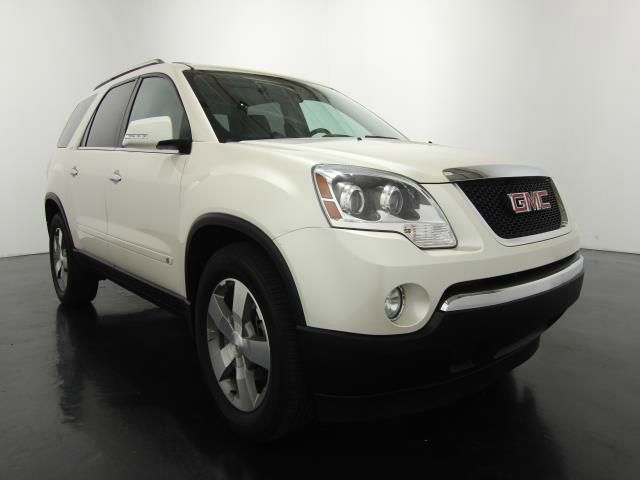 GMC Acadia 2009 photo 1