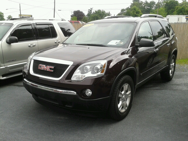 GMC Acadia 2009 photo 2