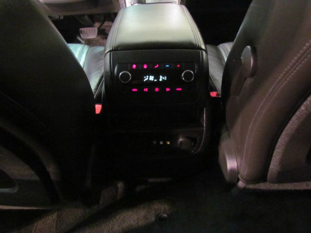 GMC Acadia 2010 photo 11