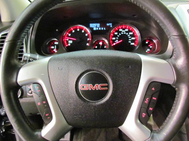 GMC Acadia 2010 photo 12