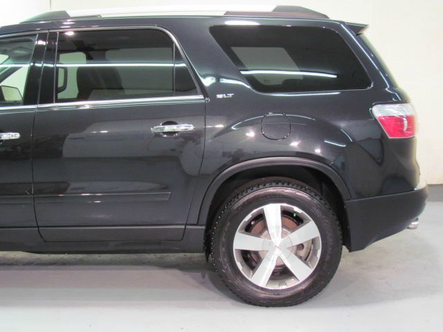 GMC Acadia 2010 photo 17