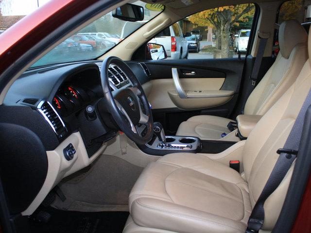 GMC Acadia 2010 photo 1