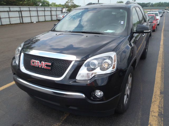 GMC Acadia XLT Lariat 5th Wheel SUV