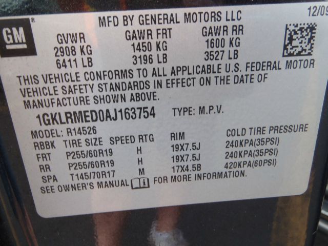 GMC Acadia 2010 photo 1