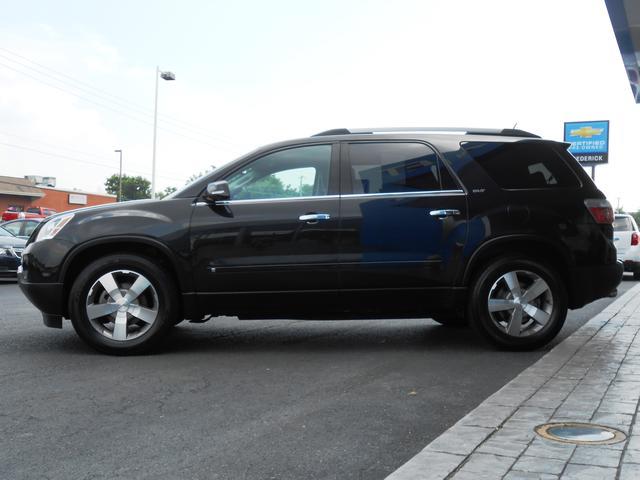 GMC Acadia 2010 photo 4