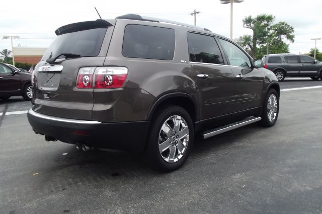 GMC Acadia 2010 photo 23