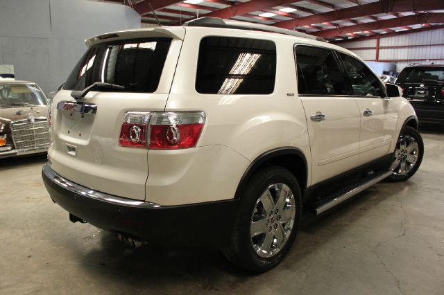 GMC Acadia 2010 photo 12