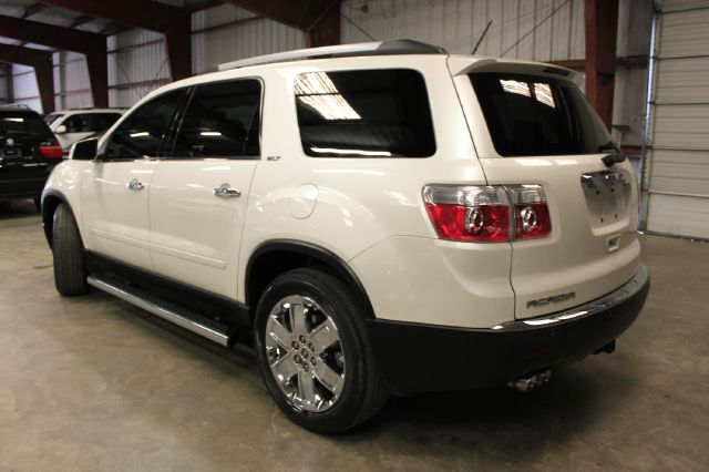 GMC Acadia 2010 photo 38