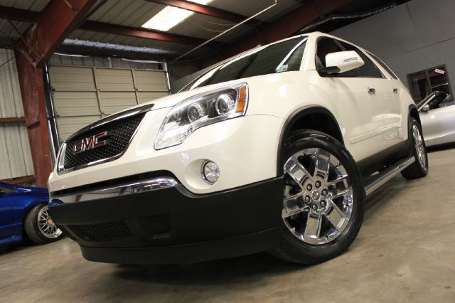 GMC Acadia 2010 photo 4