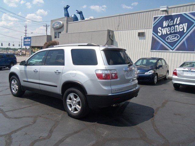 GMC Acadia 2010 photo 1