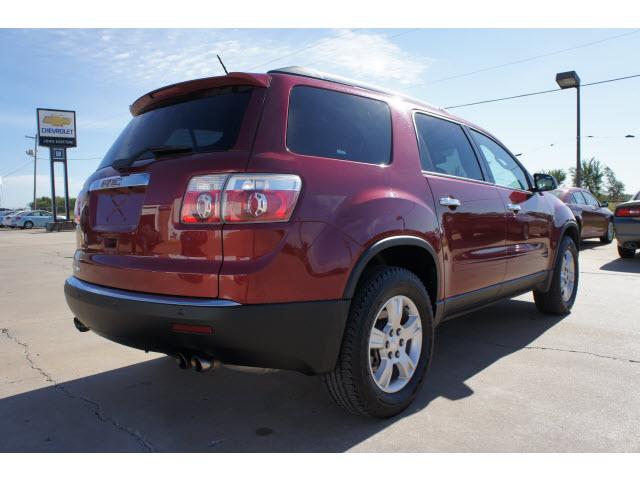 GMC Acadia 2011 photo 3