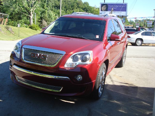 GMC Acadia 2011 photo 2