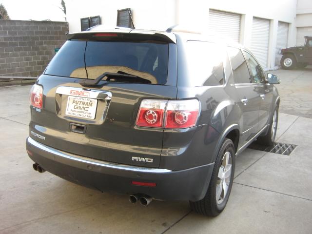 GMC Acadia 2011 photo 3