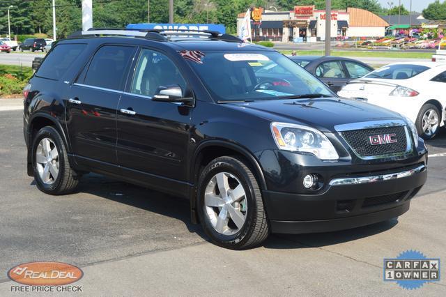 GMC Acadia 2011 photo 2