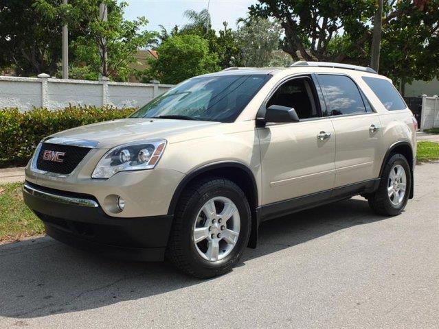 GMC Acadia 2011 photo 3