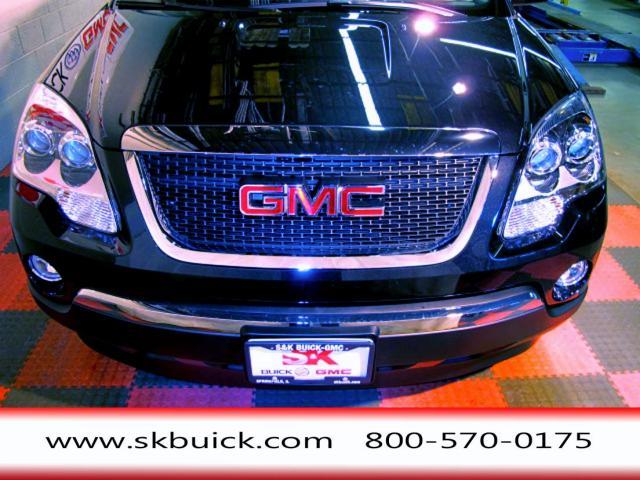 GMC Acadia 2011 photo 2