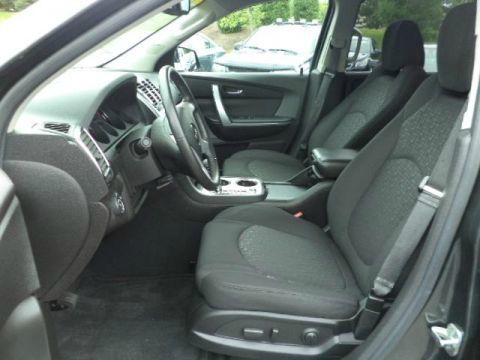 GMC Acadia 2011 photo 2