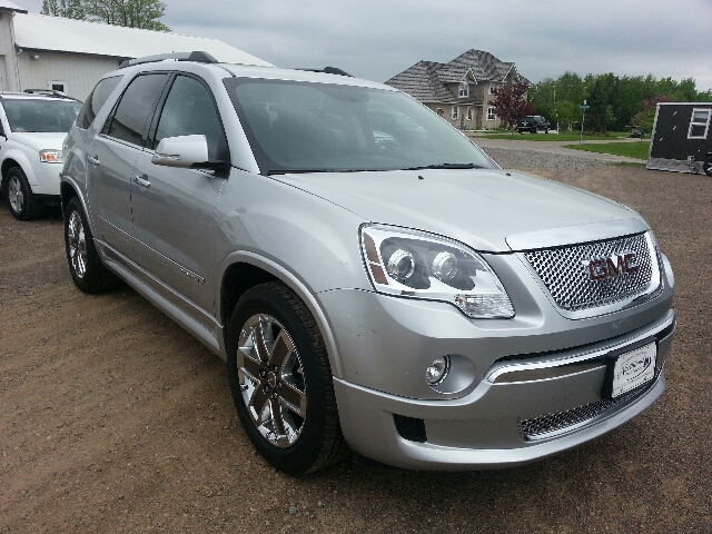 GMC Acadia 2011 photo 21