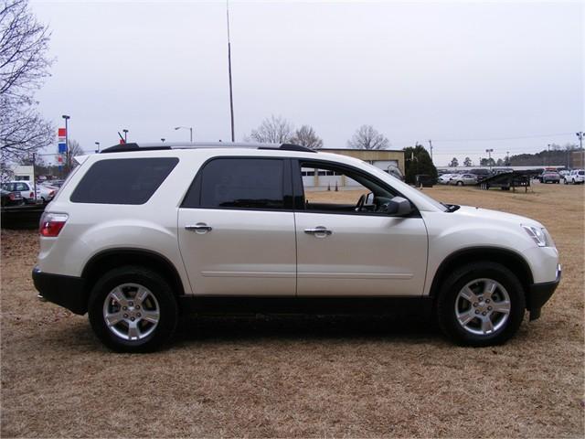 GMC Acadia 2011 photo 1