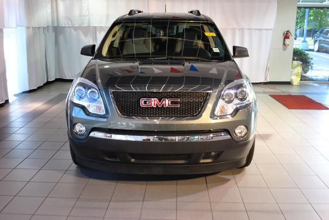 GMC Acadia 2011 photo 1