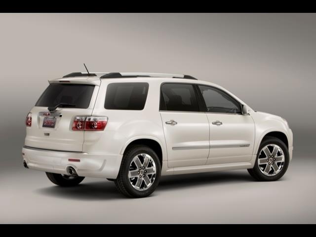 GMC Acadia 2011 photo 3