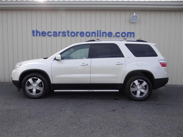 GMC Acadia 2011 photo 3