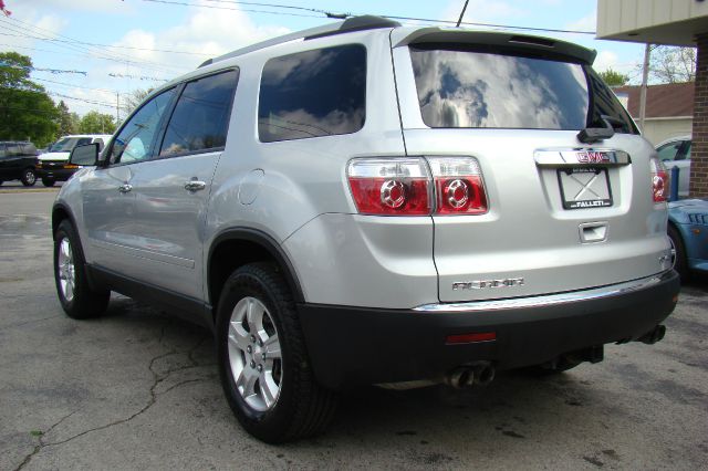 GMC Acadia 2011 photo 4