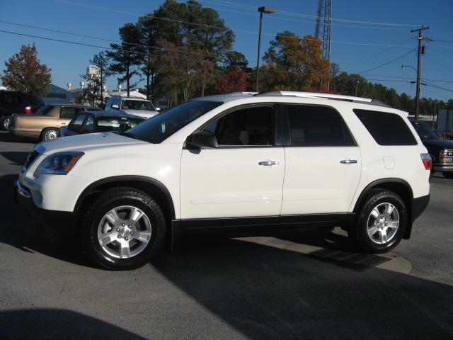 GMC Acadia 2011 photo 5