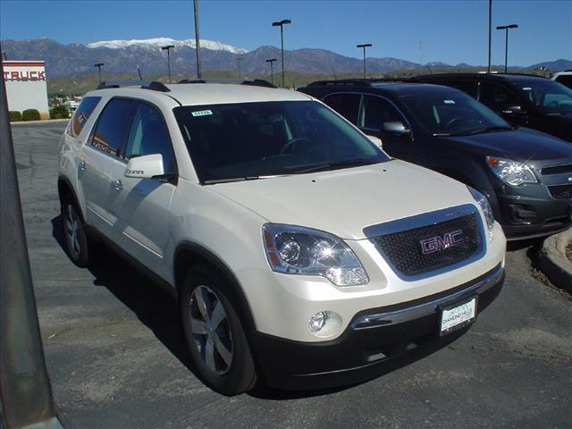 GMC Acadia 2011 photo 3