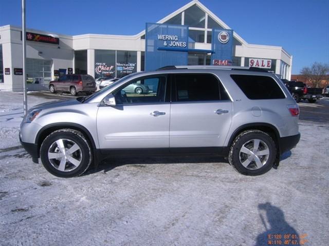 GMC Acadia 2011 photo 1