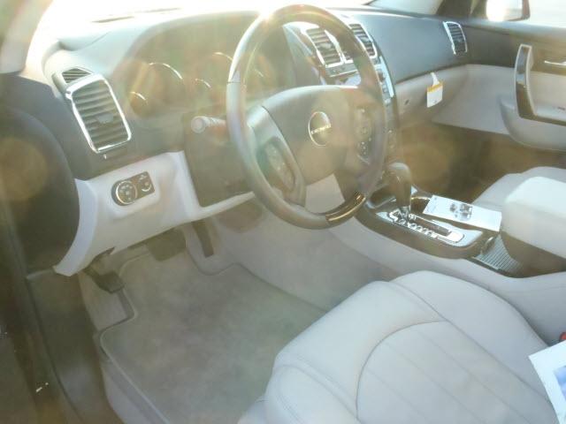 GMC Acadia 2011 photo 3